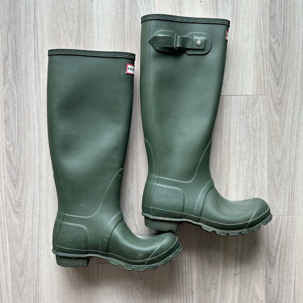 Hunter rain boots